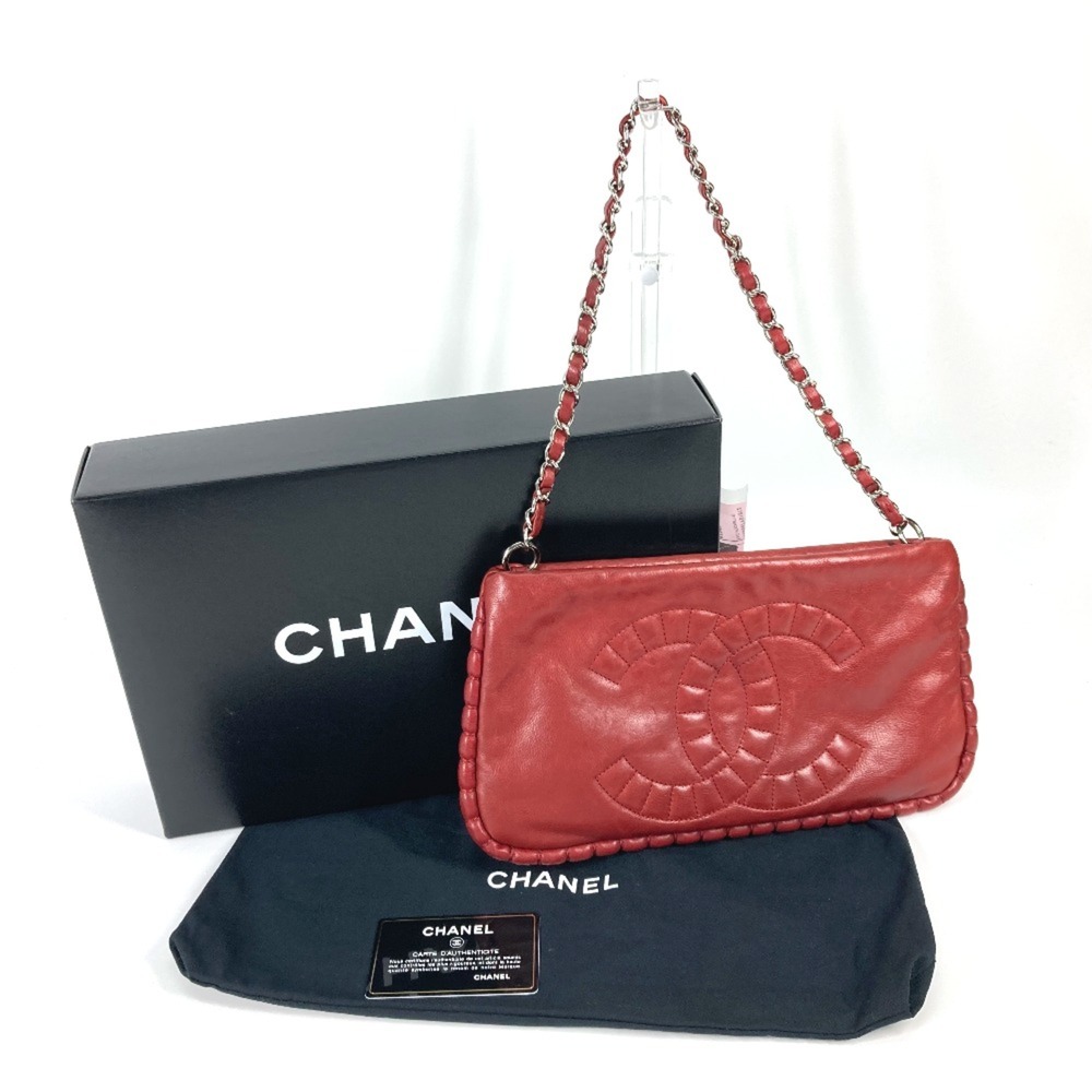 CHANEL Shoulder Bag - Picture 16 of 16